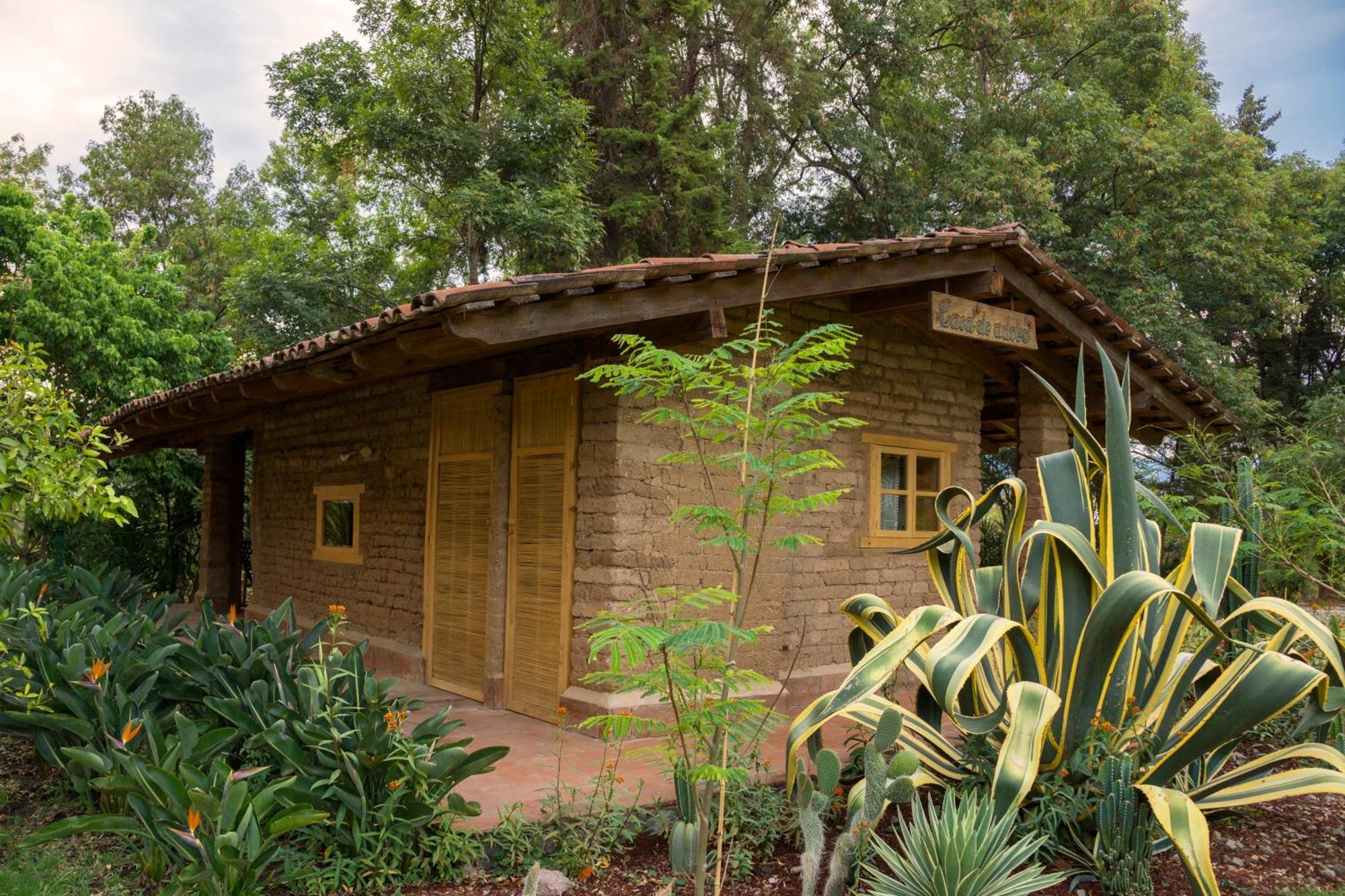 Hotel Rancho San Cayetano Zitácuaro Esterno foto